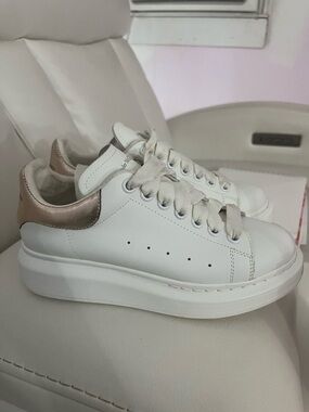 Alexander McQueen White Leather Platform Sneakers with Rose Gold Heel Tab